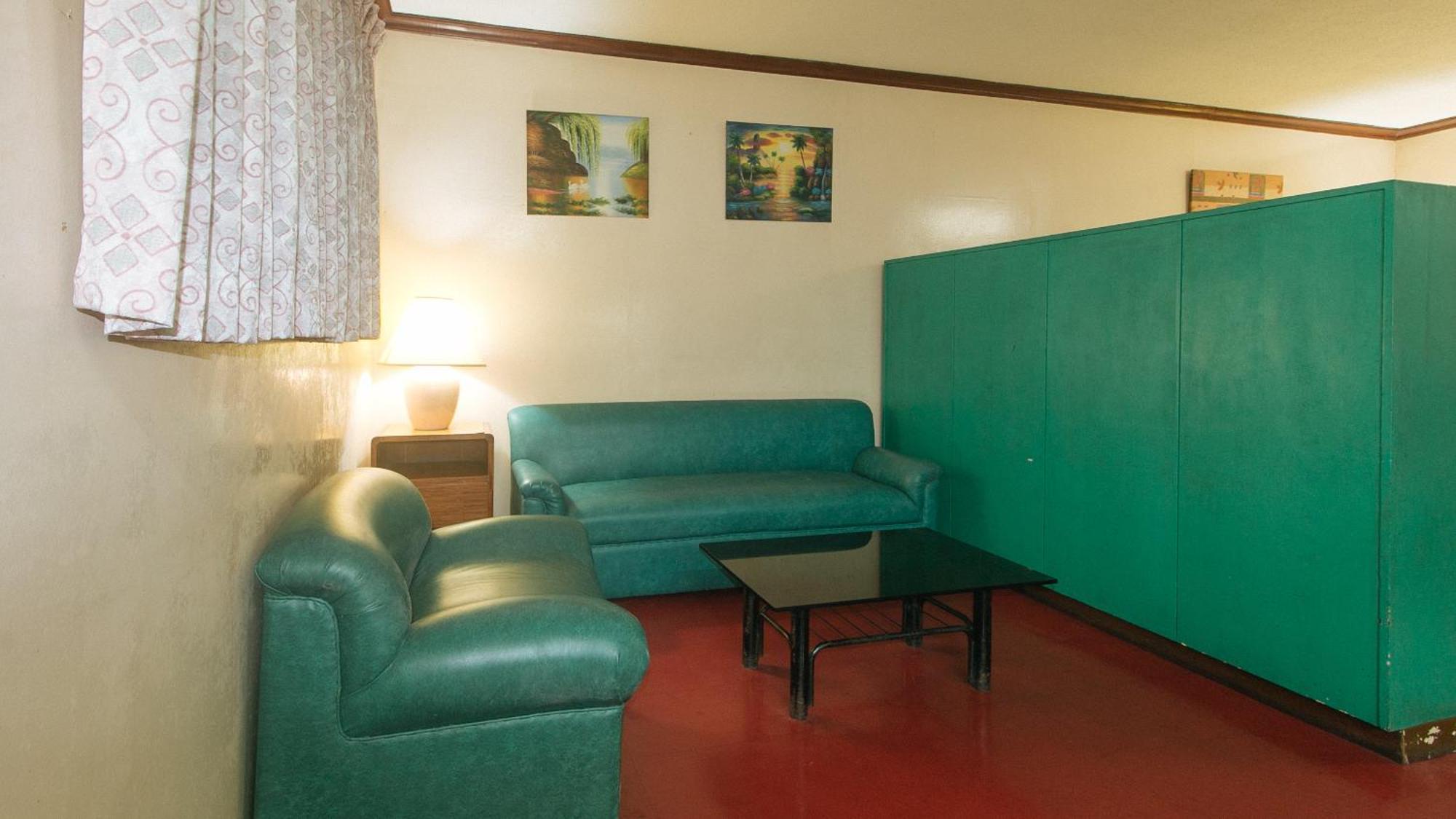 Reddoorz At Broadway Court Apartelle Quezon City Extérieur photo