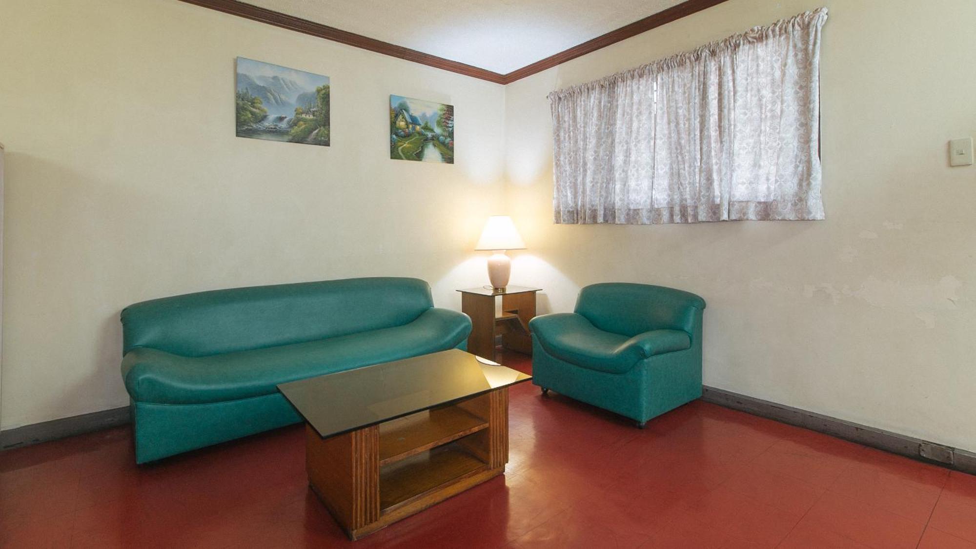 Reddoorz At Broadway Court Apartelle Quezon City Extérieur photo