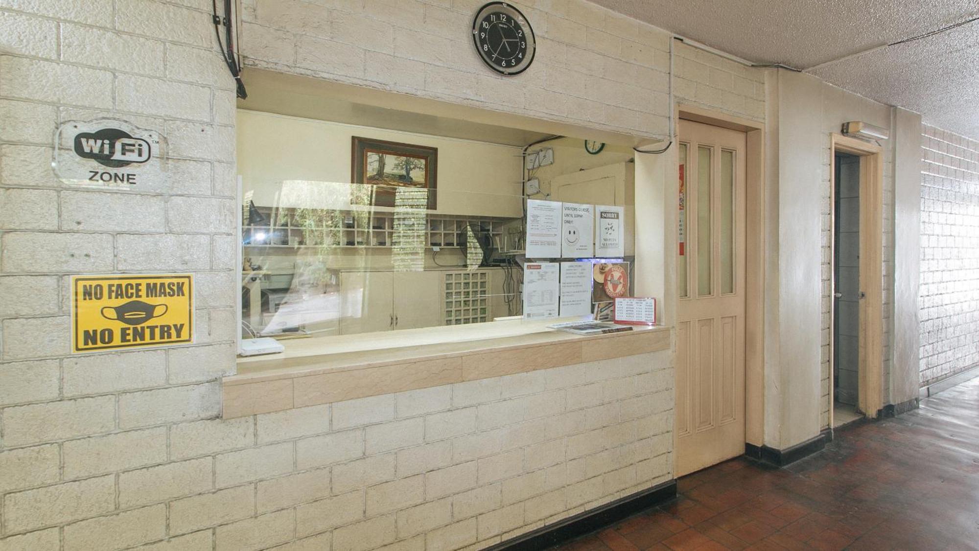 Reddoorz At Broadway Court Apartelle Quezon City Extérieur photo